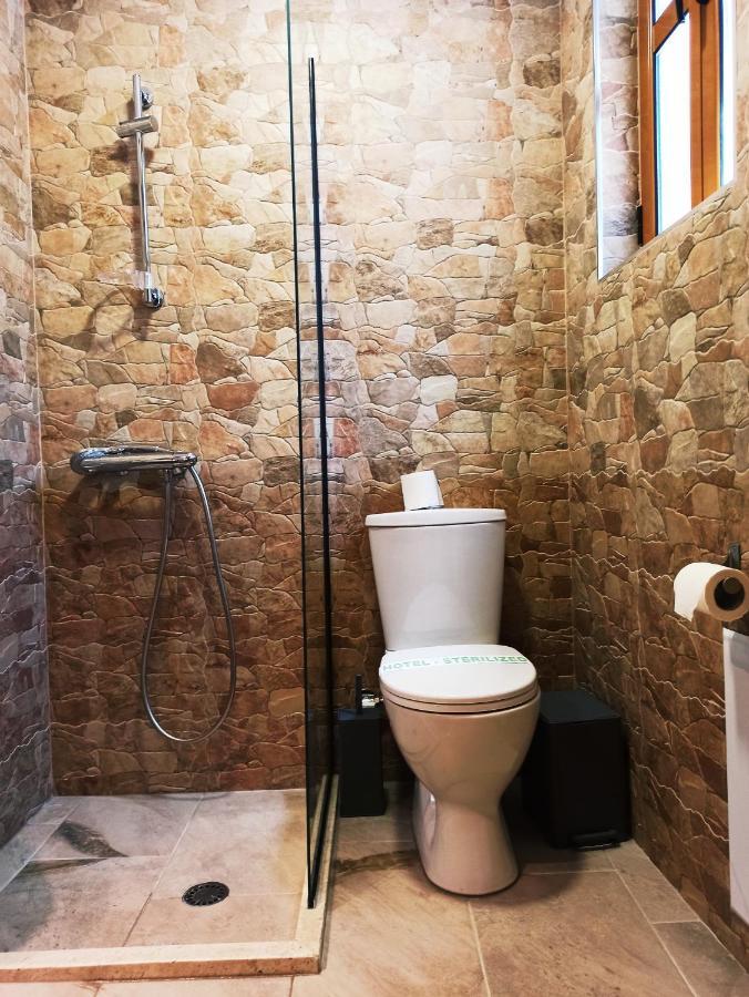 Boutique Hotel Praga Gjirokastër Eksteriør billede