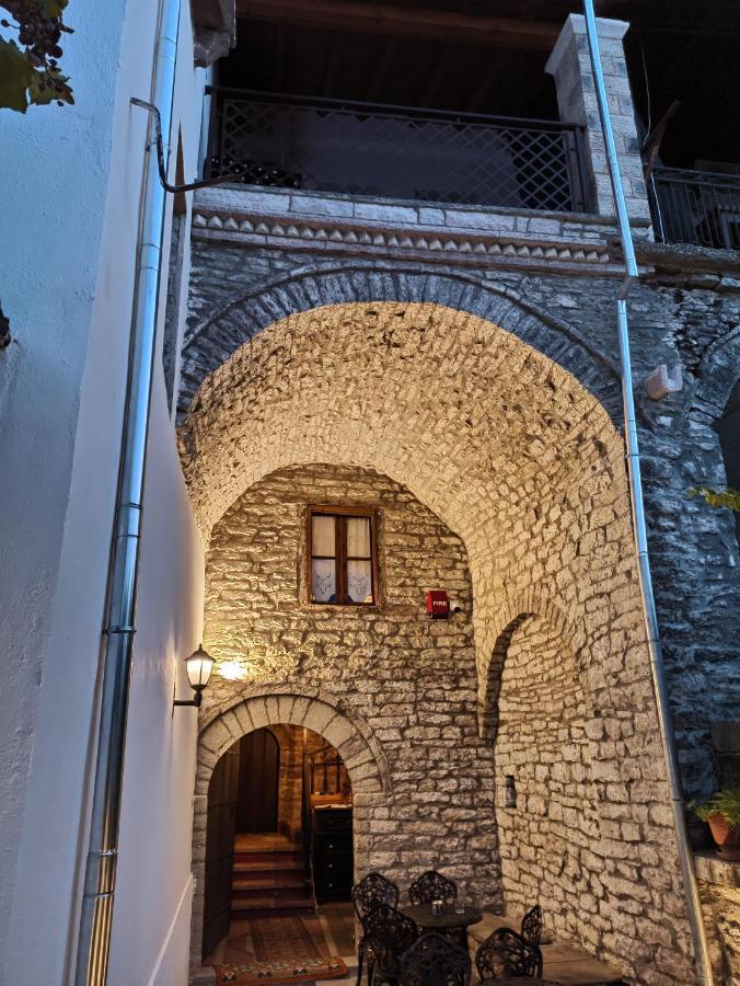 Boutique Hotel Praga Gjirokastër Eksteriør billede