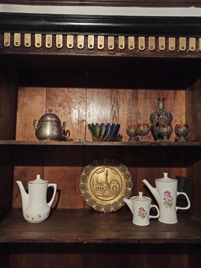 Boutique Hotel Praga Gjirokastër Eksteriør billede