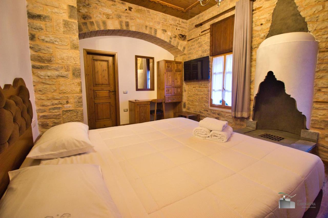 Boutique Hotel Praga Gjirokastër Eksteriør billede