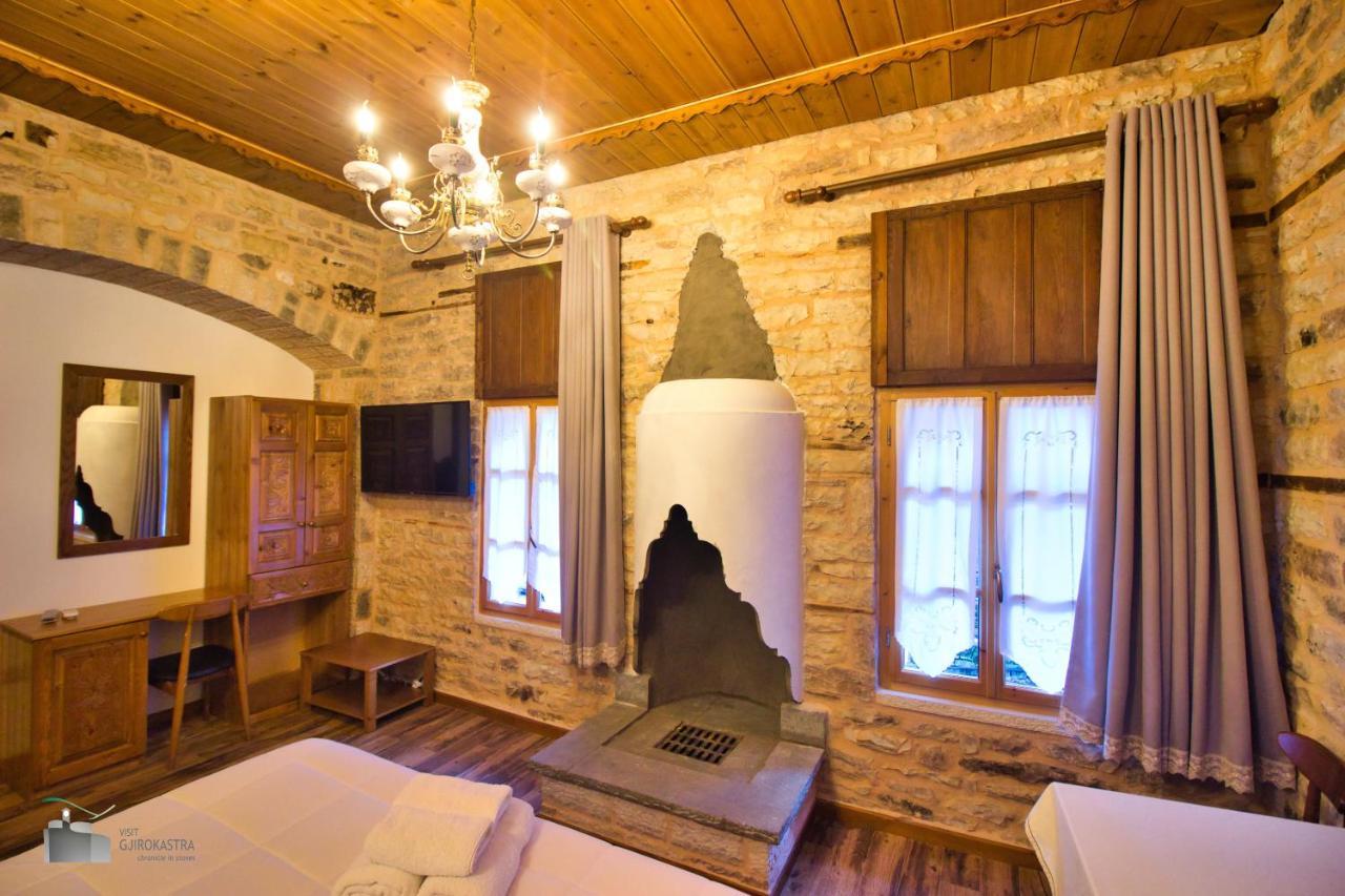 Boutique Hotel Praga Gjirokastër Eksteriør billede