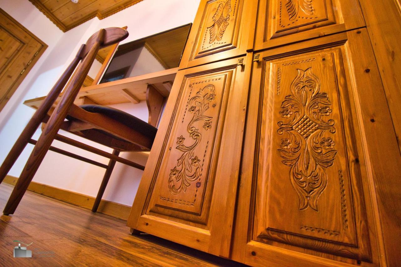 Boutique Hotel Praga Gjirokastër Eksteriør billede